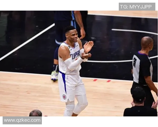 手感火热！威少首节4投全中，三分球2中2，砍下11分1助